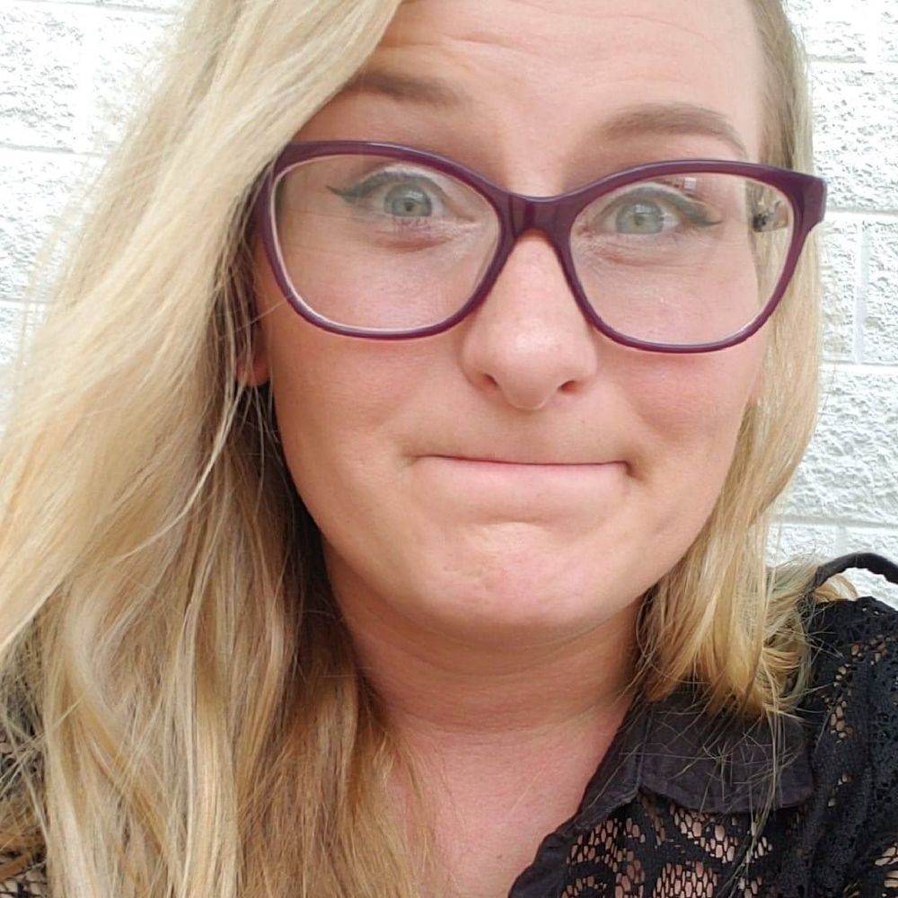 Meet your Posher, Sierra